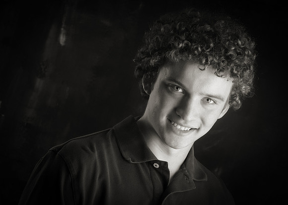 CY1F9649bw