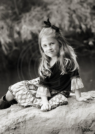 CY1F7094bw